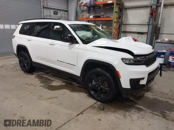 ✅ 2024 Jeep Grand Cherokee Altitude • VIN: 1C4RJKAG9R8578110 • Lot: 44052909. Listed on IAAI with 14,266 mi. Free auction sales archive from the USA and detailed vehicle history report at DreamBid. Image 1.