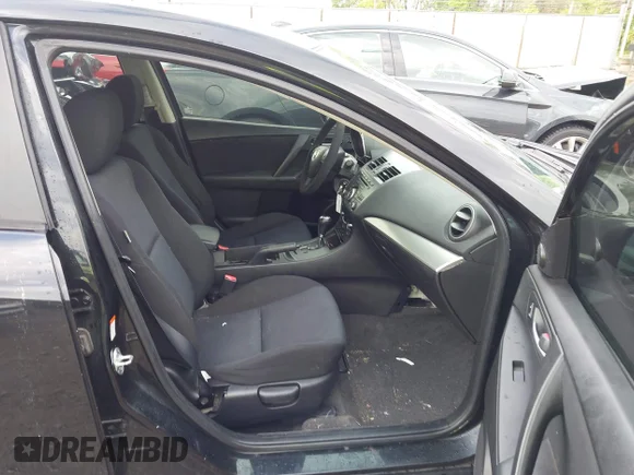 ✅ 2010 Mazda 3 i Sport • VIN: JM1BL1SG1A1240864 • Лот: 44922606. Опубліковано раніше на IAAI з пробігом 144 827 миль. Безкоштовний доступ до архіву аукціонних продажів зі США та докладний звіт про історію автомобіля на DreamBid. Зображення 5.