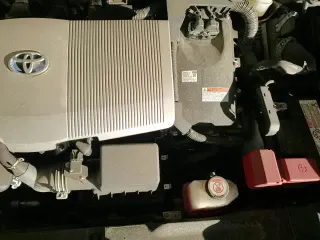 2021 Toyota Prius L Eco with VIN JTDKAMFU2M3137372, listed as a Copart auction lot 90017575 with 45,284 mi miles and Salvage title. Bid and sale history available at DreamBid. Image 16.