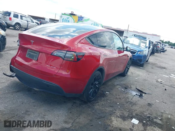 ✅ 2023 Tesla Model Y Long Range • VIN: 7SAYGDEE7PA129682 • Lot: 45176758. Wystawiony na IAAI z przebiegiem 55 078 mil. Bezpłatny archiwum sprzedaży aukcyjnych z USA i szczegółowy raport historii pojazdu na DreamBid. Zdjęcie 4.