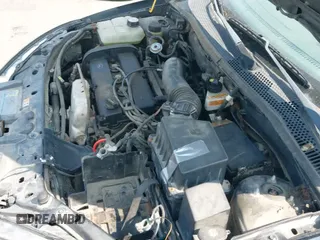 ✅ 2002 Ford Focus ZX3 • VIN: 3FAFP31332R130962 • Lot: 42967517. Wystawiony na IAAI z przebiegiem 152 092 mil. Bezpłatny archiwum sprzedaży aukcyjnych z USA i szczegółowy raport historii pojazdu na DreamBid. Zdjęcie 13.