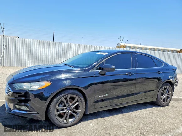✅ 2018 Ford Fusion SE • VIN: 3FA6P0LU8JR247794 • Lot: 60427126. Wystawiony na Copart z przebiegiem 128 219 mil. Bezpłatny archiwum sprzedaży aukcyjnych z USA i szczegółowy raport historii pojazdu na DreamBid. Zdjęcie 1.