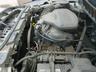 ✅ 2017 GMC Acadia Denali • VIN: 1GKKNPLS5HZ193659 • Lot: 43221573. Wystawiony na IAAI z przebiegiem 154 059 mil. Bezpłatny archiwum sprzedaży aukcyjnych z USA i szczegółowy raport historii pojazdu na DreamBid. Zdjęcie 19.