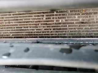 ✅ 2023 Kia Carnival LX • VIN: KNDNB4H33P6258185 • Lot: 65420695. Listed on Copart with 62,958 mi. Free auction sales archive from the USA and detailed vehicle history report at DreamBid. Image 16.