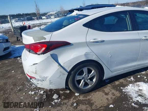 ✅ 2015 Hyundai Elantra SE • VIN: 5NPDH4AE4FH559767 • Lot: 44219957. Wystawiony na IAAI z przebiegiem 120 733 mil. Bezpłatny archiwum sprzedaży aukcyjnych z USA i szczegółowy raport historii pojazdu na DreamBid. Zdjęcie 6.