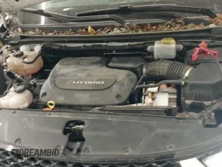 ✅ 2022 Chrysler Pacifica Hybrid Limited • VIN: 2C4RC1S77NR130000 • Lot: 43202744. Listed on IAAI with 143,911 mi. Free auction sales archive from the USA and detailed vehicle history report at DreamBid. Image 21.