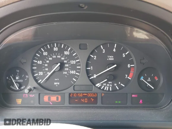 ✅ 2000 BMW 5 Series 528i • VIN: WBADM6345YGU25561 • Lot: 45084717. Listed on IAAI with 210,158 mi. Free auction sales archive from the USA and detailed vehicle history report at DreamBid. Image 7.