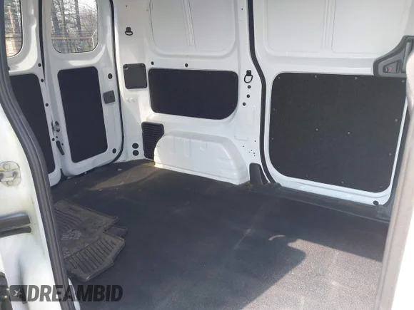 ✅ 2021 Nissan NV200 SV • VIN: 3N6CM0KN4MK699476 • Lot: 44824242. Wystawiony na IAAI z przebiegiem 85 940 mil. Bezpłatny archiwum sprzedaży aukcyjnych z USA i szczegółowy raport historii pojazdu na DreamBid. Zdjęcie 8.