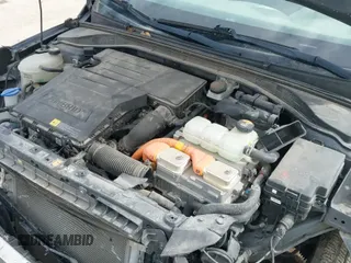 ✅ 2019 Hyundai Ioniq Blue • VIN: KMHC65LC4KU116243 • Lot: 41446996. Wystawiony na IAAI z przebiegiem 83 900 mil. Bezpłatny archiwum sprzedaży aukcyjnych z USA i szczegółowy raport historii pojazdu na DreamBid. Zdjęcie 19.