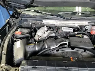 ✅ 2020 GMC Sierra 2500HD AT4 • VIN: 1GT49PEY2LF112220 • Lot: 58957895. Listed on Copart with 103,627 mi. Free auction sales archive from the USA and detailed vehicle history report at DreamBid. Image 13.