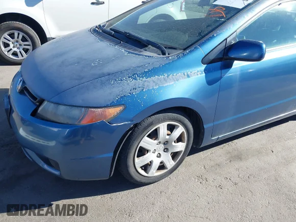✅ 2008 Honda Civic LX • VIN: 2HGFG126X8H560727 • Lot: 44661548. Wystawiony na IAAI z przebiegiem 138 721 mil. Bezpłatny archiwum sprzedaży aukcyjnych z USA i szczegółowy raport historii pojazdu na DreamBid. Zdjęcie 6.