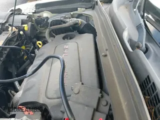 ✅ 2017 Jeep Renegade Sport • VIN: ZACCJAAB0HPG17128 • Lot: 43399126. Listed on IAAI with 80,833 mi. Free auction sales archive from the USA and detailed vehicle history report at DreamBid. Image 19.