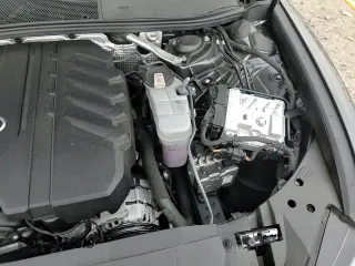 ✅ 2024 Audi A6 Premium Plus • VIN: WAUE3BF24RN033078 • Lot: 67900365. Wystawiony na Copart z przebiegiem 17 872 mil. Bezpłatny archiwum sprzedaży aukcyjnych z USA i szczegółowy raport historii pojazdu na DreamBid. Zdjęcie 13.