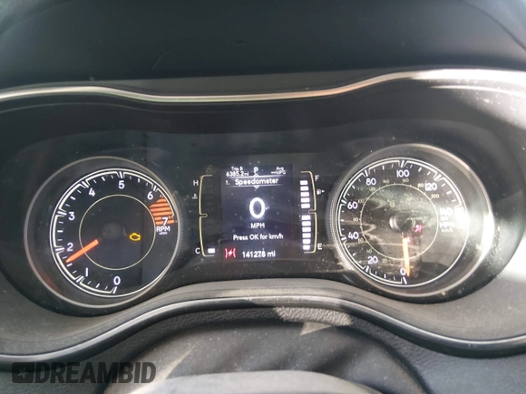 ✅ 2019 Jeep Cherokee Latitude • VIN: 1C4PJLCB0KD479008 • Lot: 44684593. Wystawiony na IAAI z przebiegiem 141 278 mil. Bezpłatny archiwum sprzedaży aukcyjnych z USA i szczegółowy raport historii pojazdu na DreamBid. Zdjęcie 7.
