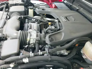 ✅ 2020 Jeep Gladiator Mojave • VIN: 1C6JJTEG3LL202639 • Lot: 42239807. Listed on IAAI with 76,361 mi. Free auction sales archive from the USA and detailed vehicle history report at DreamBid. Image 22.