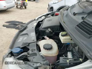 ✅ 2016 Mercedes-Benz Metris Cargo • VIN: WD3PG2EA1G3105527 • Lot: 41884451. Listed on IAAI with 90,516 mi. Free auction sales archive from the USA and detailed vehicle history report at DreamBid. Image 20.