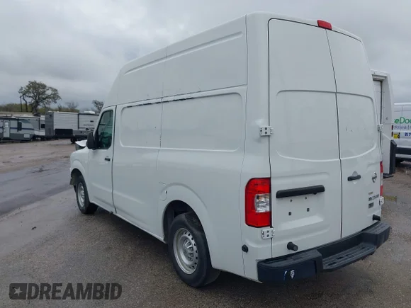 ✅ 2015 Nissan NV S • VIN: 1N6BF0LX5FN803119 • Lot: 39674950. Wystawiony na IAAI z przebiegiem 118 232 mil. Bezpłatny archiwum sprzedaży aukcyjnych z USA i szczegółowy raport historii pojazdu na DreamBid. Zdjęcie 3.