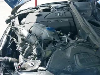 ✅ 2016 Audi A4 Premium • VIN: WAUAFAFL1GN017703 • Лот: 42583239. Опубликован ранее на IAAI с пробегом 70 170 миль. Бесплатный доступ к архиву аукционных продаж из США и подробный отчёт об истории автомобиля на DreamBid. Изображение 20.