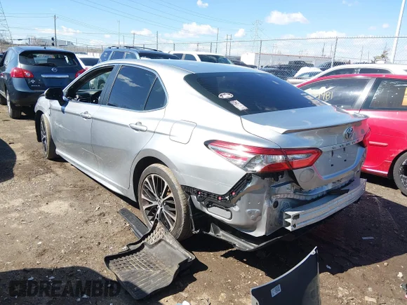 ✅ 2018 Toyota Camry SE • VIN: 4T1B11HK9JU577021 • Lot: 44603800. Listed on IAAI with 177,807 mi. Free auction sales archive from the USA and detailed vehicle history report at DreamBid. Image 3.
