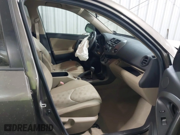 ✅ 2011 Toyota RAV4 • VIN: 2T3BF4DV5BW124042 • Lot: 44772696. Wystawiony na IAAI z przebiegiem 24 749 mil. Bezpłatny archiwum sprzedaży aukcyjnych z USA i szczegółowy raport historii pojazdu na DreamBid. Zdjęcie 5.