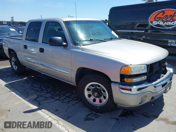 ✅ 2006 GMC Sierra 1500 SLE1 • VIN: 2GTEC13Z661353952 • Лот: 42018310. Опубліковано раніше на IAAI з пробігом 153 341 миль. Безкоштовний доступ до архіву аукціонних продажів зі США та докладний звіт про історію автомобіля на DreamBid. Зображення 1.