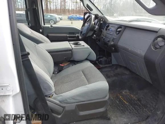 ✅ 2016 Ford F-250 XLT • VIN: 1FT7W2B60GEC47008 • Лот: 44061837. Опубліковано раніше на IAAI з пробігом 221 732 миль. Безкоштовний доступ до архіву аукціонних продажів зі США та докладний звіт про історію автомобіля на DreamBid. Зображення 5.