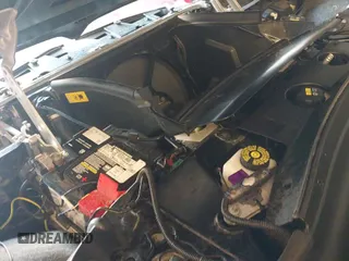 ✅ 2017 BMW i8 • VIN: WBY2Z2C32HV676608 • Lot: 43771493. Wystawiony na IAAI z przebiegiem 44 783 mil. Bezpłatny archiwum sprzedaży aukcyjnych z USA i szczegółowy raport historii pojazdu na DreamBid. Zdjęcie 21.