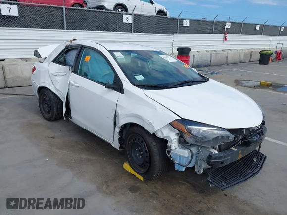 ✅ 2018 Toyota Corolla SE • VIN: 2T1BURHE9JC037945 • Lot: 44987951. Listed on IAAI with 112,851 mi. Free auction sales archive from the USA and detailed vehicle history report at DreamBid. Image 1.