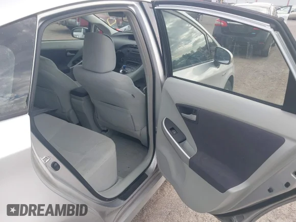 ✅ 2011 Toyota Prius II • VIN: JTDKN3DUXB1395651 • Lot: 44551862. Wystawiony na IAAI z przebiegiem 145 950 mil. Bezpłatny archiwum sprzedaży aukcyjnych z USA i szczegółowy raport historii pojazdu na DreamBid. Zdjęcie 8.