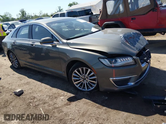 ✅ 2017 Lincoln MKZ Premiere • VIN: 3LN6L5B98HR660093 • Лот: 45072963. Опубликован ранее на IAAI с пробегом 139 366 миль. Бесплатный доступ к архиву аукционных продаж из США и подробный отчёт об истории автомобиля на DreamBid. Изображение 1.