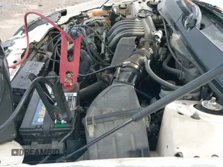 ✅ 2001 Ford Taurus LX • VIN: 1FAFP52251A237425 • Lot: 41018179. Listed on IAAI with 172,902 mi. Free auction sales archive from the USA and detailed vehicle history report at DreamBid. Image 12.