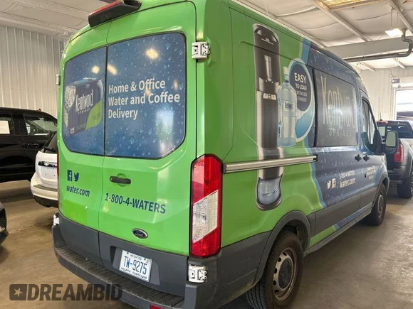 ✅ 2018 Ford Transit • VIN: 1FTYE1CM7JKB31067 • Lot: 42742910. Wystawiony na IAAI z przebiegiem 64 837 mil. Bezpłatny archiwum sprzedaży aukcyjnych z USA i szczegółowy raport historii pojazdu na DreamBid. Zdjęcie 1.