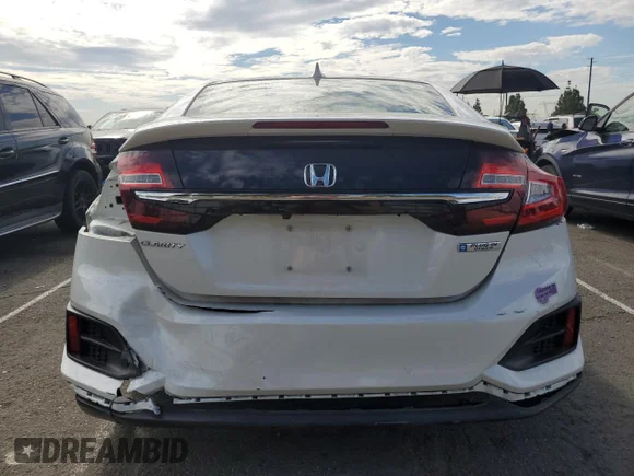 ✅ 2018 Honda Clarity • VIN: JHMZC5F13JC024089 • Lot: 82374535. Wystawiony na Copart z przebiegiem 42 027 mil. Bezpłatny archiwum sprzedaży aukcyjnych z USA i szczegółowy raport historii pojazdu na DreamBid. Zdjęcie 6.