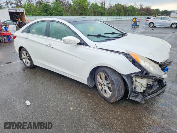 ✅ 2012 Hyundai Sonata Limited • VIN: 5NPEC4AC2CH390524 • Лот: 58424256. Опубликован ранее на Copart с пробегом 190 435 миль. Бесплатный доступ к архиву аукционных продаж из США и подробный отчёт об истории автомобиля на DreamBid. Изображение 4.
