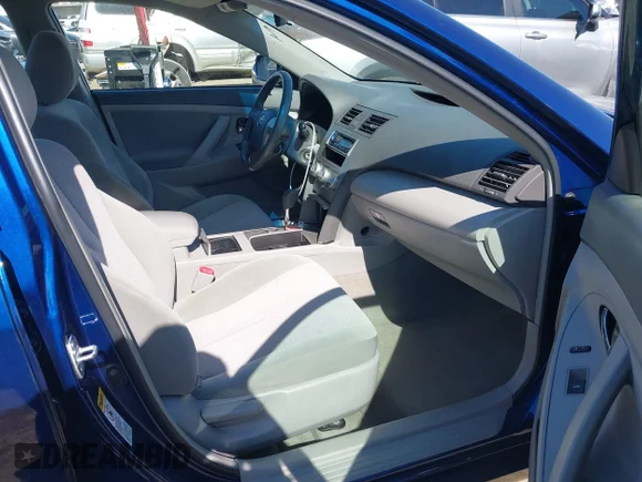 ✅ 2011 Toyota Camry LE • VIN: 4T1BF3EK7BU715481 • Лот: 45458983. Опубликован ранее на IAAI с пробегом 158 653 миль. Бесплатный доступ к архиву аукционных продаж из США и подробный отчёт об истории автомобиля на DreamBid. Изображение 5.