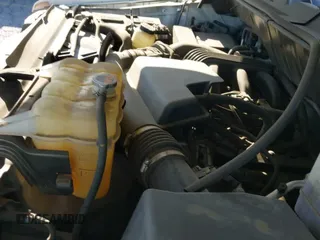 ✅ 2018 Nissan NV Cargo S • VIN: 1N6BF0KY3JN807267 • Лот: 41141005. Опубликован ранее на IAAI с пробегом 139 412 миль. Бесплатный доступ к архиву аукционных продаж из США и подробный отчёт об истории автомобиля на DreamBid. Изображение 19.