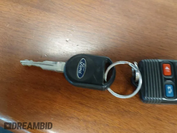✅ 2015 Ford Police Interceptor • VIN: 1FAHP2MKXFG106421 • Лот: 42911085. Опубліковано раніше на IAAI з пробігом Не вказано. Безкоштовний доступ до архіву аукціонних продажів зі США та докладний звіт про історію автомобіля на DreamBid. Зображення 11.