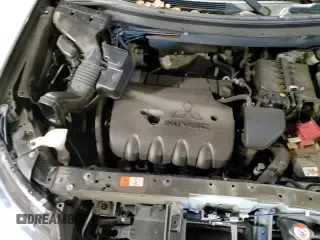 ✅ 2019 Mitsubishi Outlander SE • VIN: JA4AD3A31KZ025209 • Lot: 92800275. Listed on Copart with 96,192 mi. Free auction sales archive from the USA and detailed vehicle history report at DreamBid. Image 17.