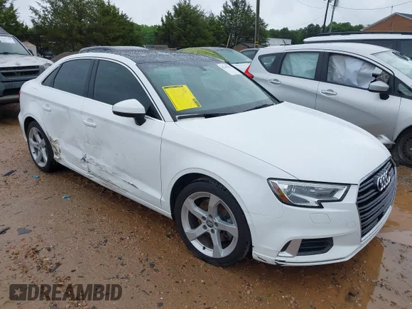 ✅ 2019 Audi A3 Premium • VIN: WAUAUGFF6K1010085 • Лот: 42245273. Опубликован ранее на IAAI с пробегом 68 231 миль. Бесплатный доступ к архиву аукционных продаж из США и подробный отчёт об истории автомобиля на DreamBid. Изображение 1.