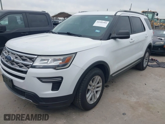 ✅ 2018 Ford Explorer XLT • VIN: 1FM5K8DH7JGA61512 • Lot: 44341184. Wystawiony na IAAI z przebiegiem 92 384 mil. Bezpłatny archiwum sprzedaży aukcyjnych z USA i szczegółowy raport historii pojazdu na DreamBid. Zdjęcie 2.