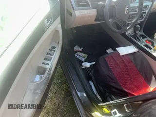 ✅ 2016 Hyundai Sonata SE • VIN: 5NPE24AF2GH380692 • Lot: 92270595. Listed on Copart with 70,000 mi. Free auction sales archive from the USA and detailed vehicle history report at DreamBid. Image 11.