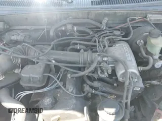 ✅ 1997 Toyota Tacoma • VIN: 4TAVL52N4VZ316583 • Lot: 42214826. Wystawiony na IAAI z przebiegiem 274 850 mil. Bezpłatny archiwum sprzedaży aukcyjnych z USA i szczegółowy raport historii pojazdu na DreamBid. Zdjęcie 12.