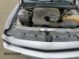 ✅ 2014 Dodge Challenger SXT • VIN: 2C3CDYAG5EH111601 • Lot: 86986824. Wystawiony na Copart z przebiegiem 83 357 mil. Bezpłatny archiwum sprzedaży aukcyjnych z USA i szczegółowy raport historii pojazdu na DreamBid. Zdjęcie 13.