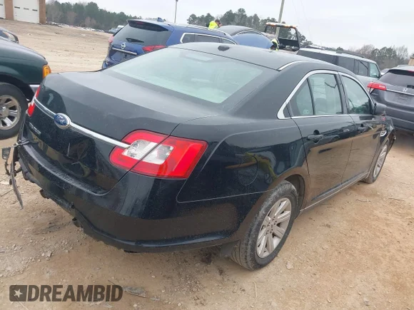 ✅ 2011 Ford Taurus SE • VIN: 1FAHP2DW7BG185902 • Лот: 44498508. Опубліковано раніше на IAAI з пробігом 272 788 миль. Безкоштовний доступ до архіву аукціонних продажів зі США та докладний звіт про історію автомобіля на DreamBid. Зображення 4.