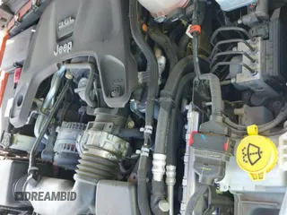 ✅ 2019 Jeep Wrangler Unlimited Sahara • VIN: 1C4HJXEG6KW669436 • Lot: 41985425. Listed on IAAI with 41,202 mi. Free auction sales archive from the USA and detailed vehicle history report at DreamBid. Image 19.