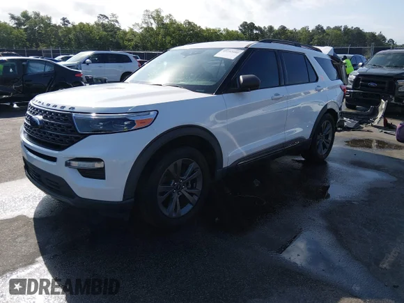 ✅ 2021 Ford Explorer XLT • VIN: 1FMSK7DH1MGB11564 • Lot: 45102080. Wystawiony na IAAI z przebiegiem 131 594 mil. Bezpłatny archiwum sprzedaży aukcyjnych z USA i szczegółowy raport historii pojazdu na DreamBid. Zdjęcie 2.