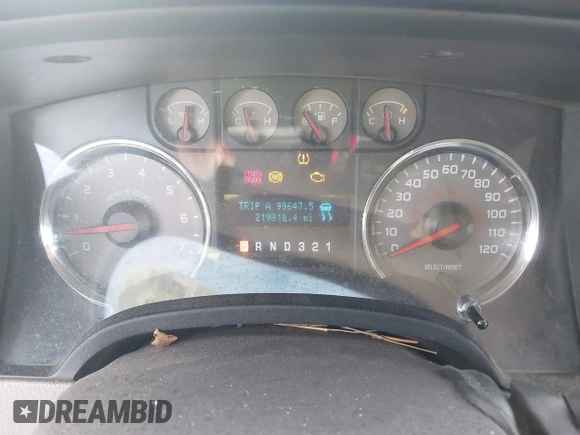 ✅ 2009 Ford F-150 XL • VIN: 1FTPX14V59FA52644 • Lot: 43818410. Wystawiony na IAAI z przebiegiem 219 818 mil. Bezpłatny archiwum sprzedaży aukcyjnych z USA i szczegółowy raport historii pojazdu na DreamBid. Zdjęcie 7.