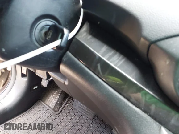 ✅ 2014 Honda CR-V EX-L • VIN: 2HKRM4H7XEH623608 • Lot: 45416833. Listed on IAAI with 176,580 mi. Free auction sales archive from the USA and detailed vehicle history report at DreamBid. Image 11.