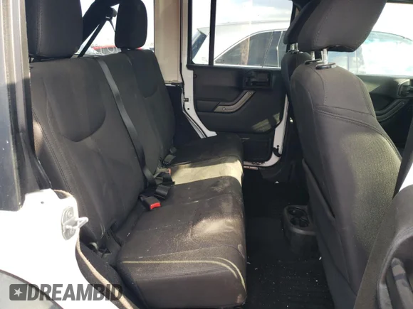 ✅ 2017 Jeep Wrangler Unlimited Sport • VIN: 1C4BJWDG8HL630455 • Lot: 72263224. Wystawiony na Copart z przebiegiem 173 822 mil. Bezpłatny archiwum sprzedaży aukcyjnych z USA i szczegółowy raport historii pojazdu na DreamBid. Zdjęcie 10.