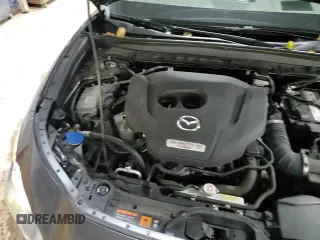 ✅ 2024 Mazda CX-30 Premium Plus • VIN: 3MVDMBEY9RM622847 • Lot: 90982845. Listed on Copart with 16,662 mi. Free auction sales archive from the USA and detailed vehicle history report at DreamBid. Image 16.